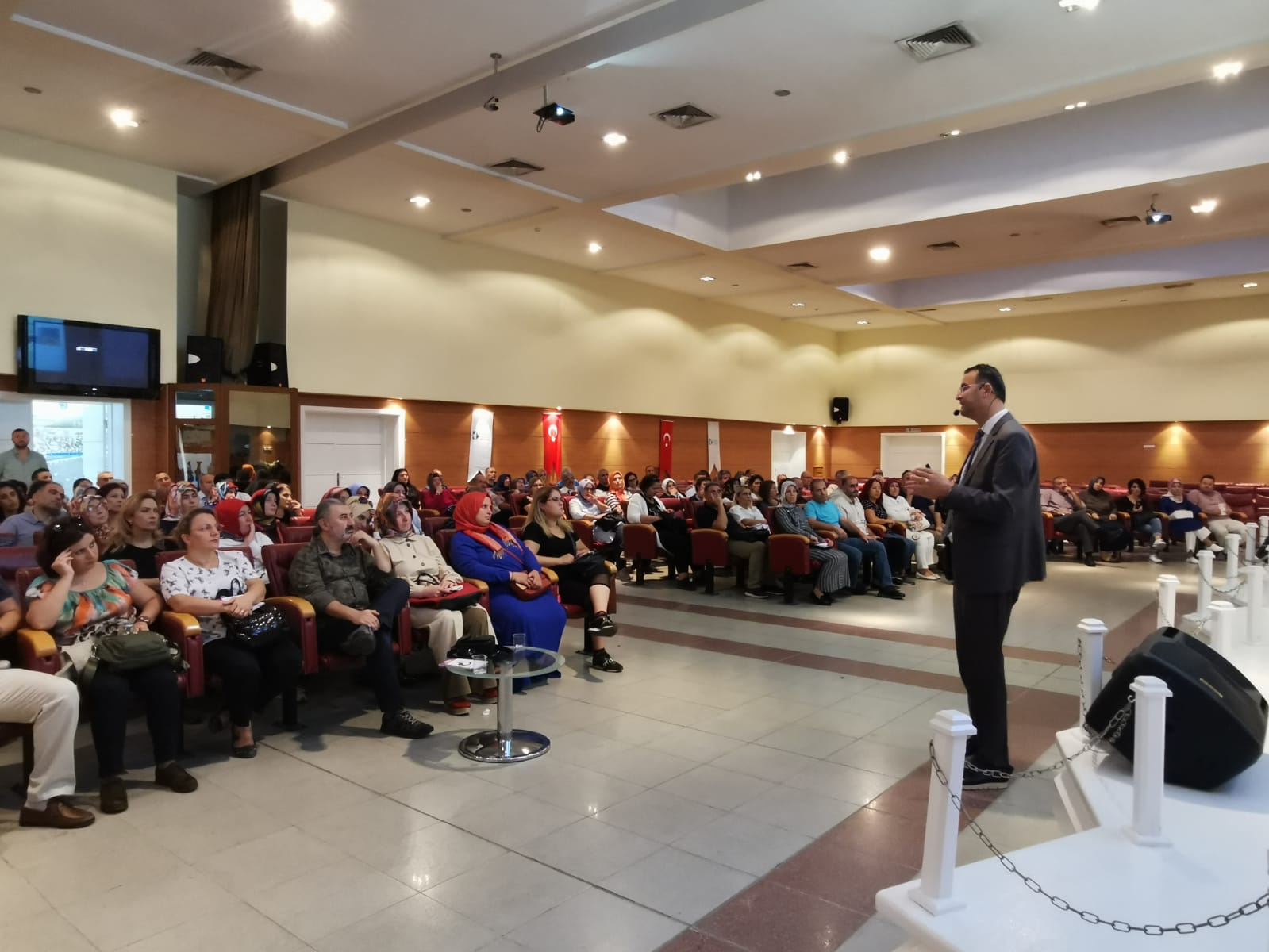 IMG-20191004-WA0002 Nazmi Arıkan Fen Bimleri İzmit Özel Öğretim Kursu velilerine konferans... 04.10.2019