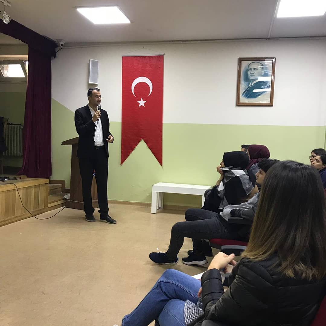 IMG-20191212-WA0005 Ümraniye Merkez Anadolu Lisesi 12.sınıf TM grubu öğrencilerine sunumdayım. 12.12.2019